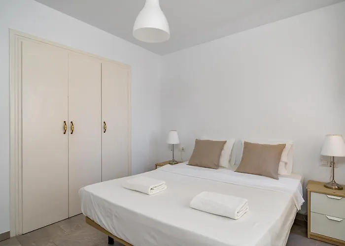 Apartment Flat Near The Movida By Costarentals - Ref 170 *